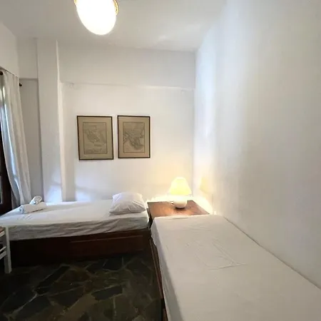 Vakantiehuis Spacious Maisonette On The Eu Blue Of In Sithonia In Greece *