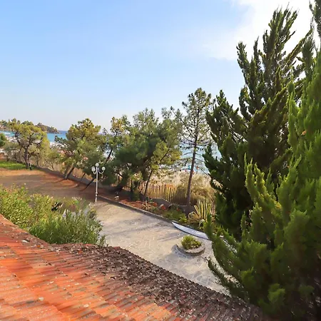 Spacious Maisonette On The Eu Blue Of In Sithonia In Greece * Kalogriá